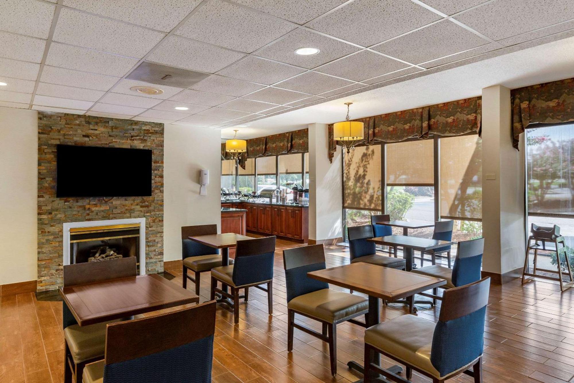 Comfort Inn Laurinburg Extérieur photo